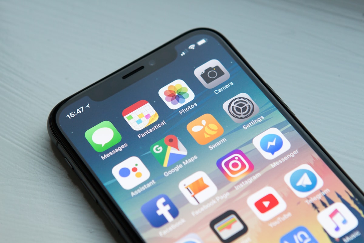 Building Mobile Apps in 2026: Native vs Cross-Platform Explained